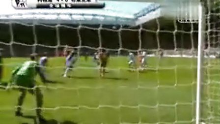 精准的铲断 精准的铲断